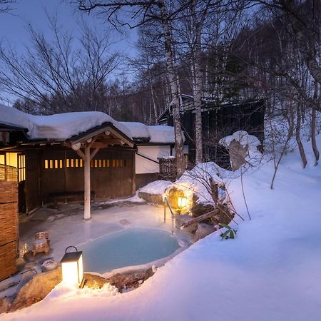 ホテル 小梨の湯 笹屋 松本市 エクステリア 写真