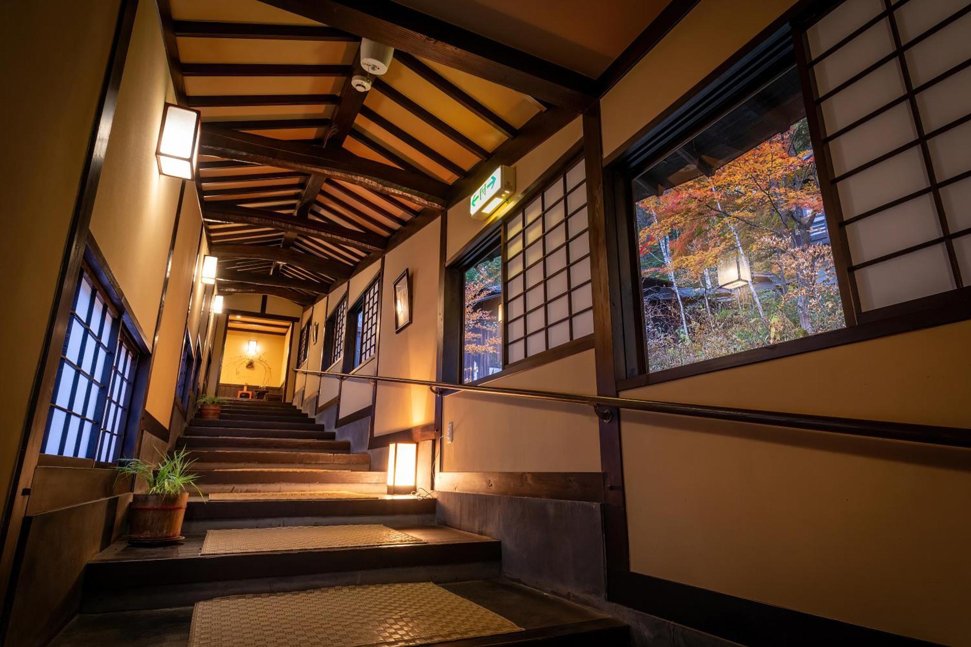 ホテル 小梨の湯 笹屋 松本市 エクステリア 写真